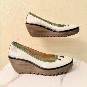 Fly London Cut Out Wedge, White, Green, Size 40 (9-9-1/2), EUC